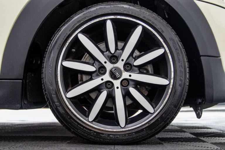 2018 MINI Hatch 1.5 Cooper Hatchback 3dr Petrol Manual Euro 6 (s/s) (136 ps) Hatchback Petrol Manual