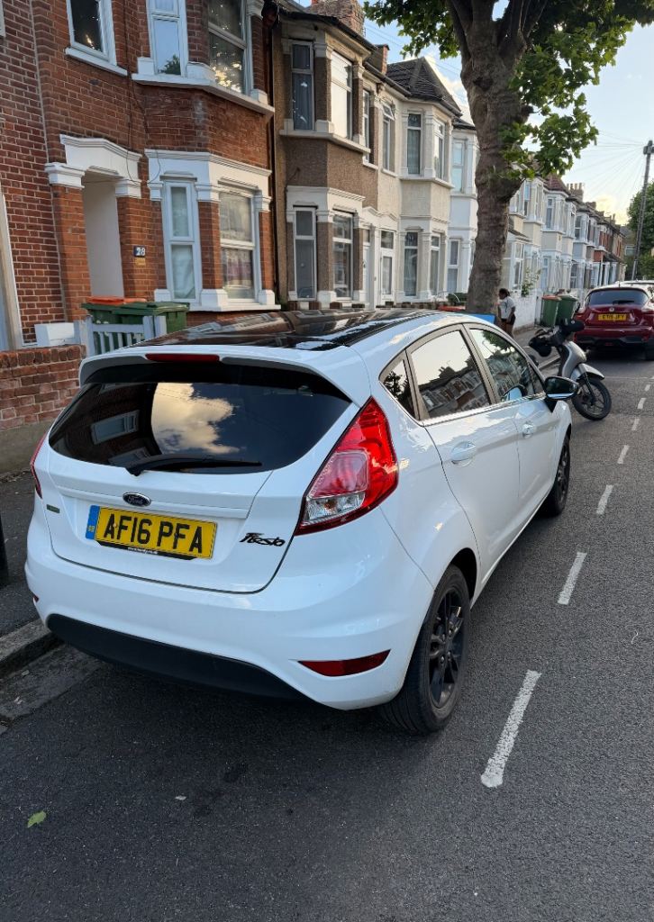 Ford, FIESTA, Hatchback, 2016, Manual