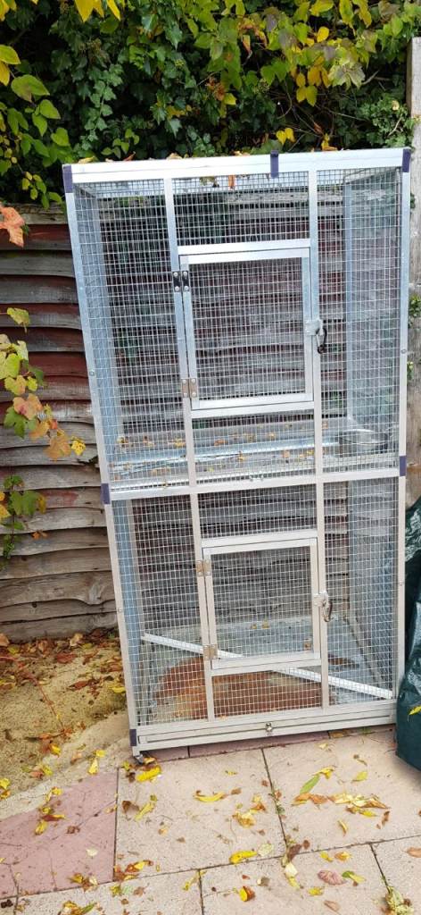 Aluminum avairy on wheels 