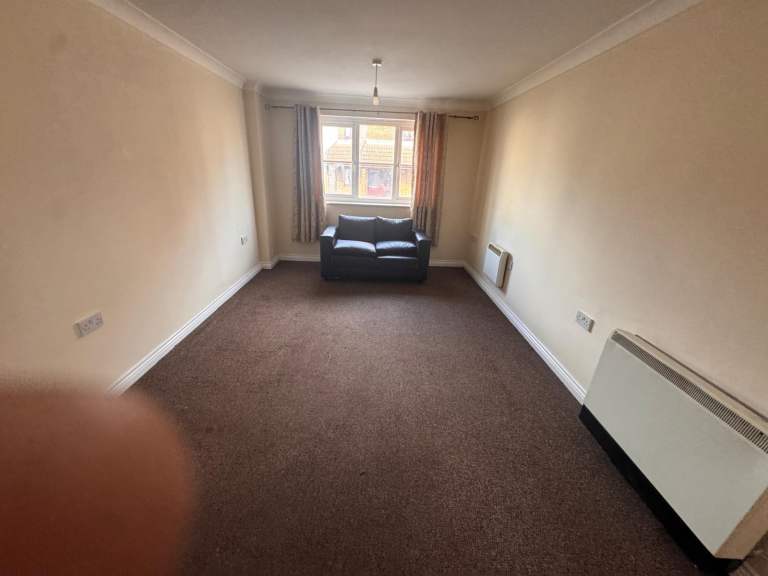 ONE BED GROUND FLR  FLAT IN GRAYS TILBURY 