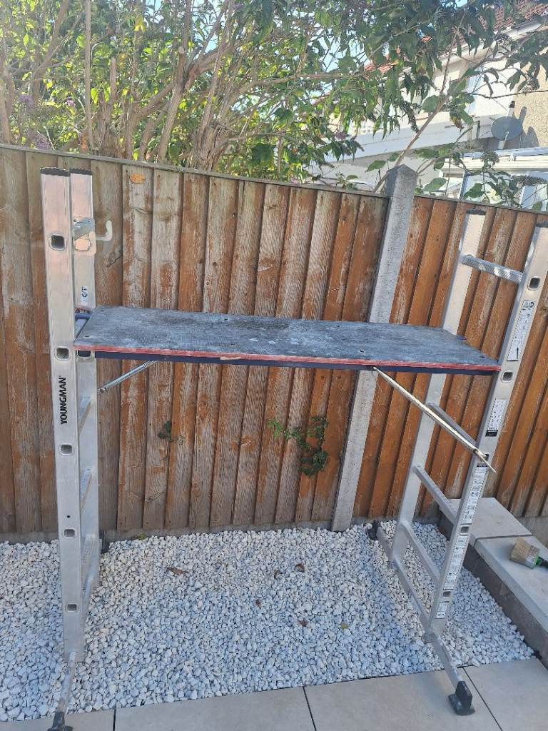 Youngman MiniMax Scaffolding Tower - Good Condition