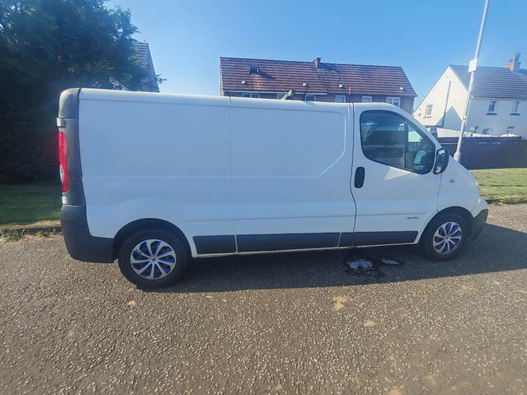 Renault, TRAFIC, LWB Panel Van, 2013, Manual, 