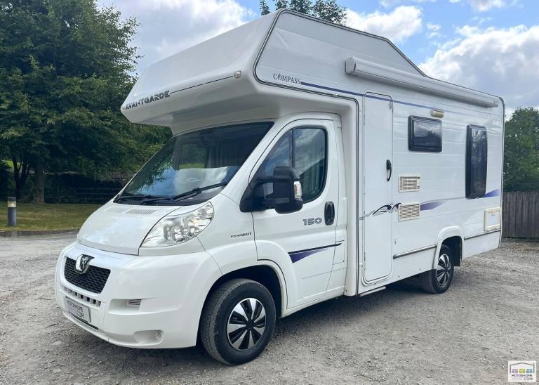 2009 Compass Avantgarde 150 - 2 berth