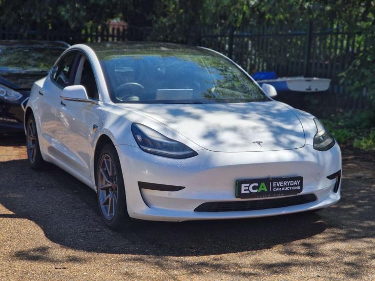 2020 Tesla Model 3 Standard Range Plus Saloon 4dr Electric Auto RWD **SPARE OR REPAIR** Saloon El...
