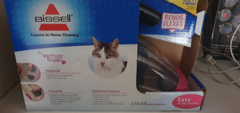 Bissell pet hair vacuum cleaner. New
