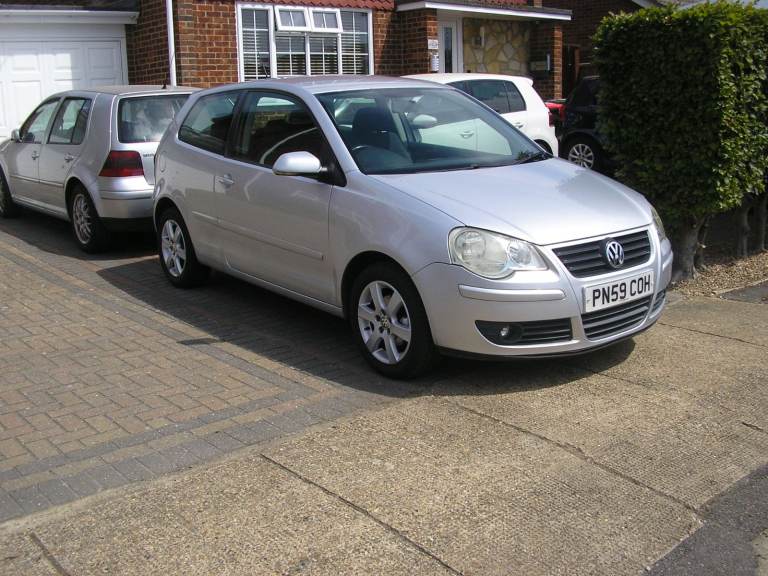 2009 VW POLO 1.2 MATCH EDTION SILVER 3 DOOR ONE OWNER 64000 MILES IMMACULATE