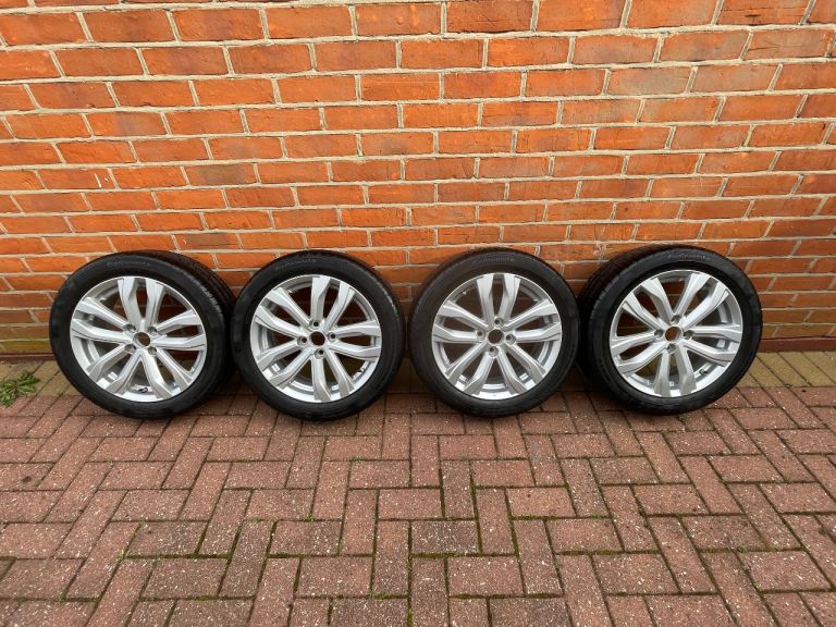 4 x SUZUKI SWIFT 16" 2010-2017 WHEELS + CONTINENTAL TYRES (LESS THAN 300 MILES)