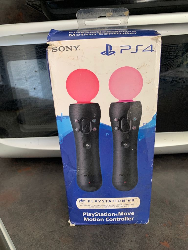 Sony PlayStation Move Motion Controllers for PS4/VR – Good Condition