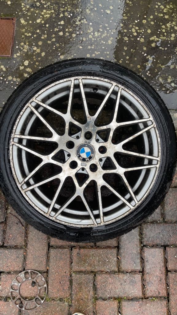 Bmw 18” 666m rep wheels