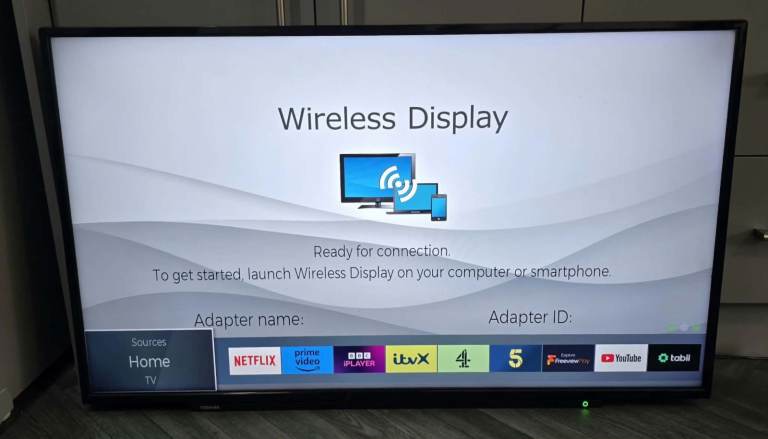Smart TV 50 inch 4k UHD some very tiny lines NO STAND 