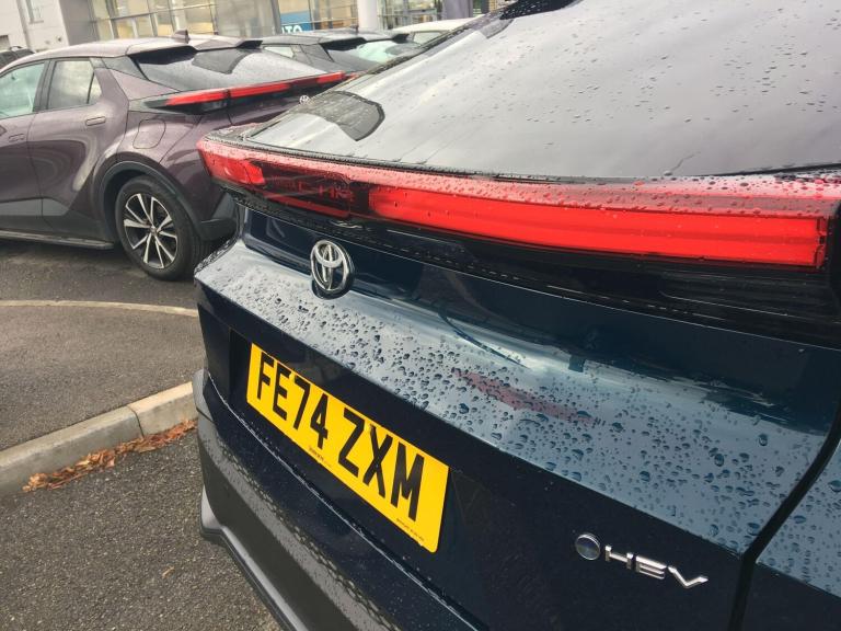 2024 Toyota C-HR 1.8 Hybrid Design 5dr CVT HATCHBACK PETROL/ELECTRIC Automatic