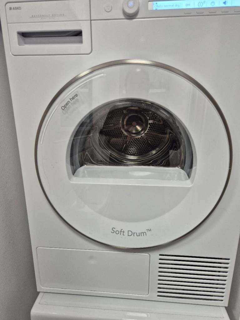image for **4 Months old Asko heat pump dryer