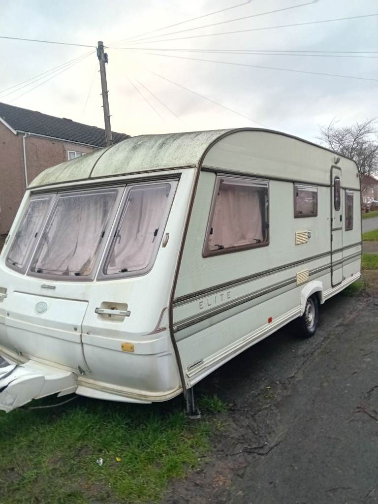 SOLD    CARAVAN Sterling Eccles Elite 17.5