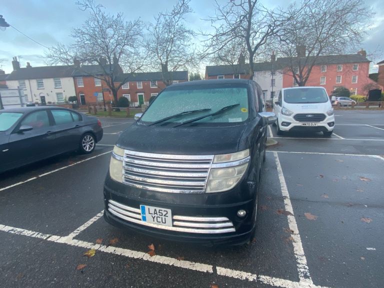 Nissan, 2002, 3500 (cc)