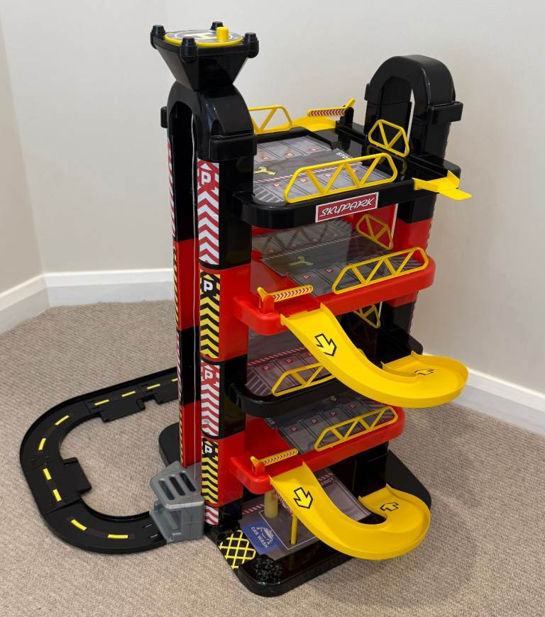 Multi-Level Toy Car Garage 