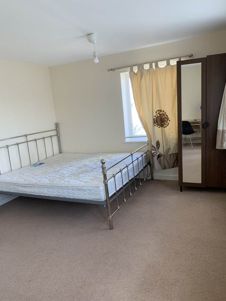 One large double room on Orchard park