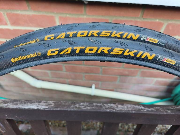 Pair of Gatorskin tyres 