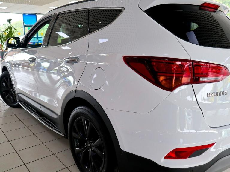 2017 Hyundai Santa Fe 2.2 Endurance Edition Blue Drive CRDi 4wd 5DR 4x4 Diesel 4x4 Diesel Automatic