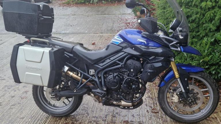 2014 14 TRIUMPH TIGER 800 BLUE ENDURO ADVENTURE TOURER 26k MILES LUGGAGE