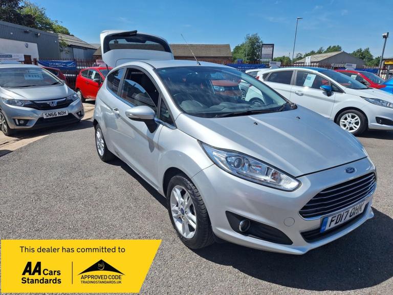 2017 Ford Fiesta 1.25 Zetec Hatchback 3dr Petrol Manual Euro 6 (82 ps) Hatchback Petrol Manual
