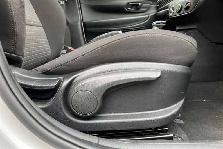 2022 Hyundai i20 1.0 T-GDi MHEV SE Connect Hatchback 5dr Petrol Hybrid DCT Euro 6 (s/s) (100 Hatc...