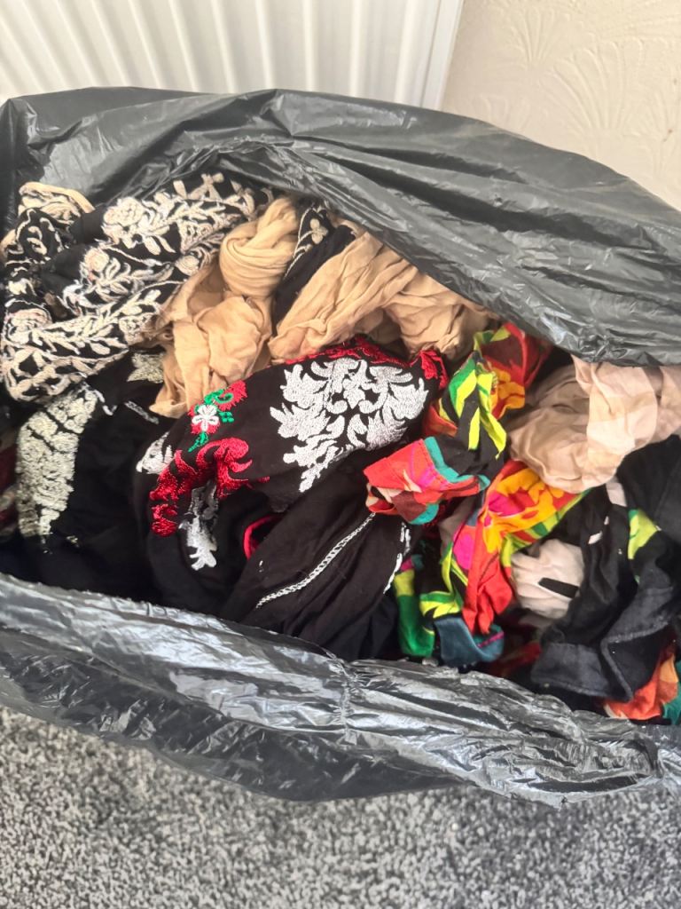 Huge Joblot of Asian Clothing | Size S/M | Suits, Kurtas & Dupattas