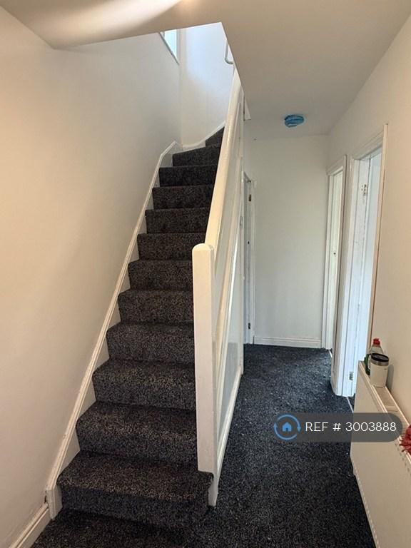 3 bedroom house in Tansley Hill Road, Dudley, DY2 (3 bed) (#3003888)