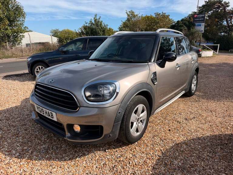 2019 MINI Countryman 1.5 Cooper Classic 5dr Auto HATCHBACK PETROL Automatic