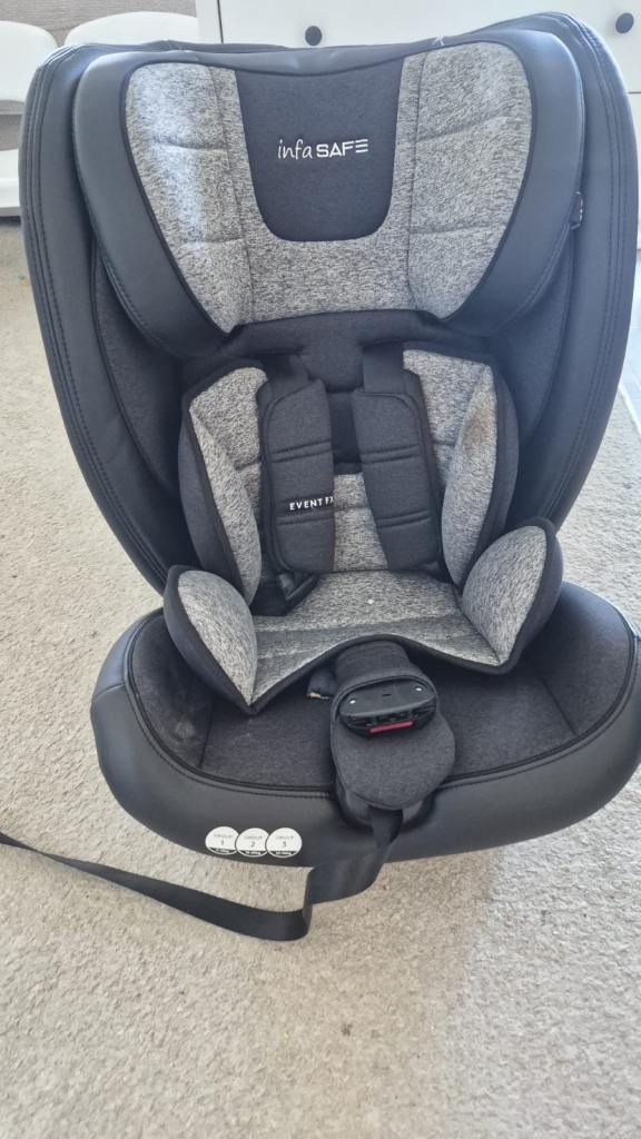 Infa safe car seat iso fix