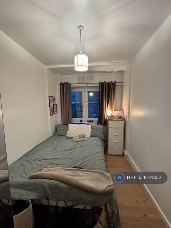 1 bedroom in Grimthorpe House, London, EC1V (#1061322)