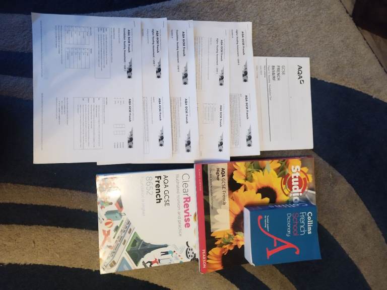 GCSE AQA French books