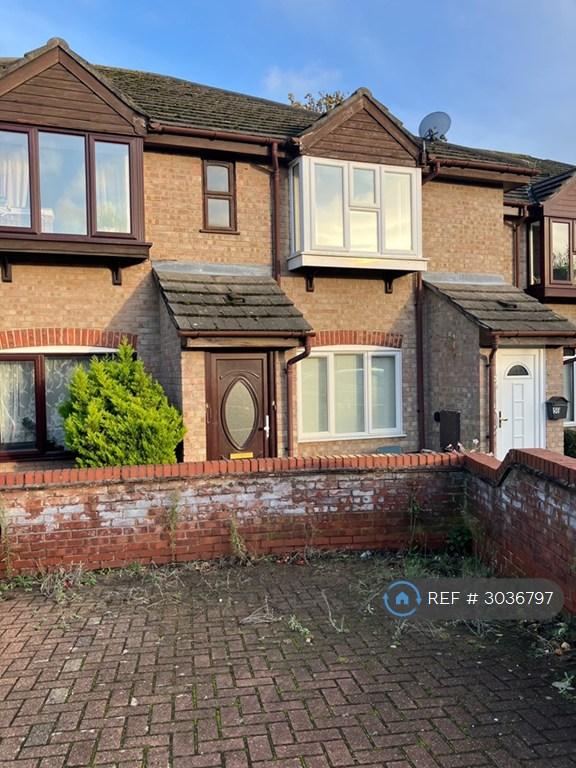 1 bedroom flat in Enville Way, Highwoods, Colchester, CO4 (1 bed) (#3036797)