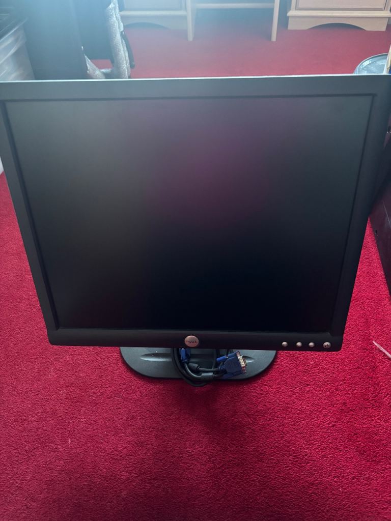 DELL COMPUTER MOINTOR 19”