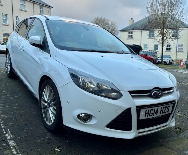 Ford, FOCUS, Hatchback, 2014, Manual, 998 (cc), 5 doors