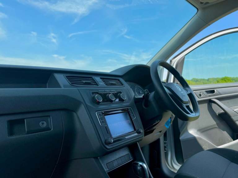 VOLKSWAGEN CADDY MAXI 1.6 TDI C20 CR Trendline MAXI DSG AUTO 2017