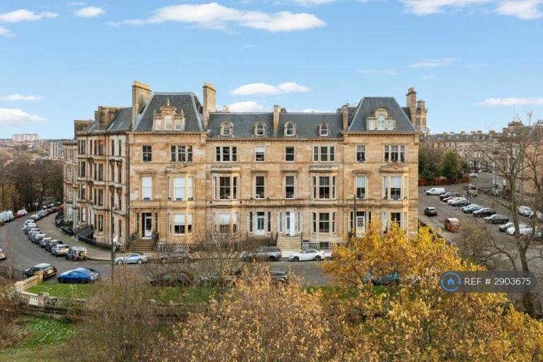 2 bedroom flat in Park Terrace, Glasgow, G3 (2 bed) (#2903675)