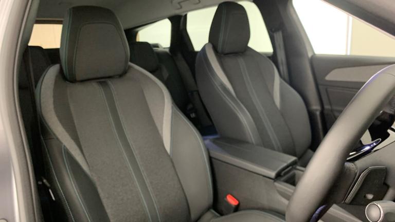 2024 Peugeot 308 1.2 PureTech Allure 5dr EAT8 ESTATE PETROL Automatic