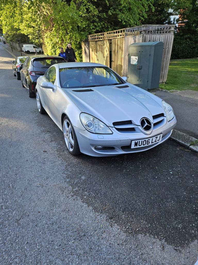 Mercedes-Benz, SLK, Convertible, 2006, Semi-Auto, 2996 (cc), 2 doors
