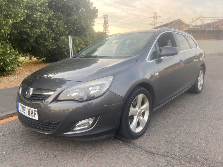 2011 VAUXHALL ASTRA ESTATE