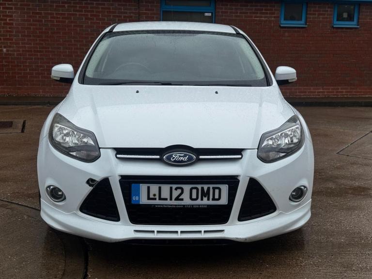 2012 Ford Focus 1.0 125 EcoBoost Zetec S 5dr HATCHBACK PETROL Manual