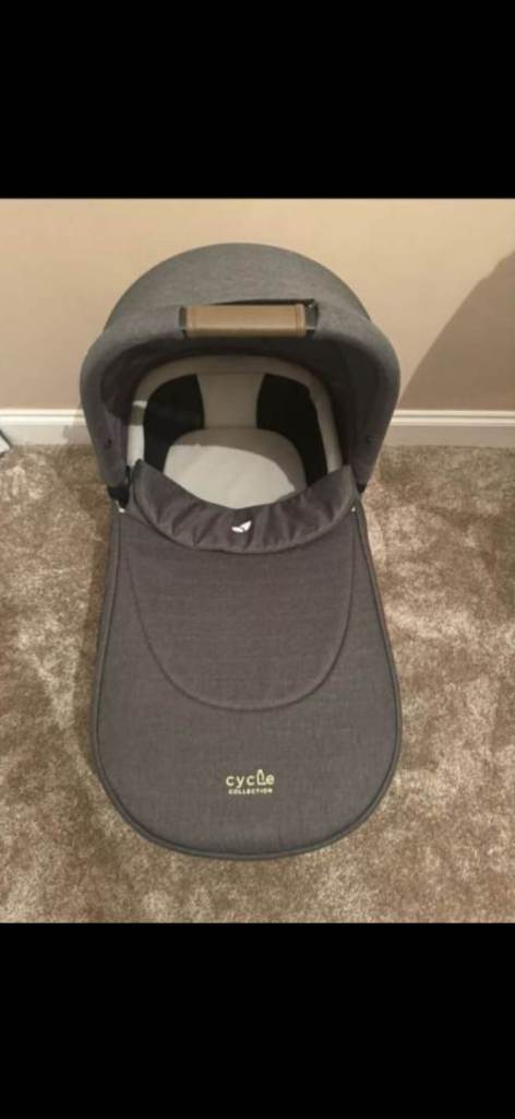 Joie Versatrax E Trio i-Snug Travel System