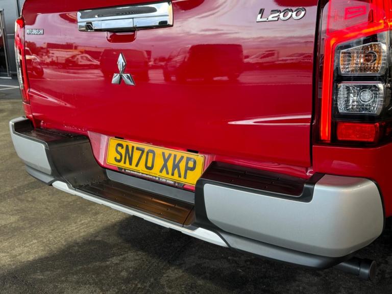 2020 Mitsubishi L200 Double Cab DI-D 150 Warrior 4WD Auto PICK UP DIESEL Automatic