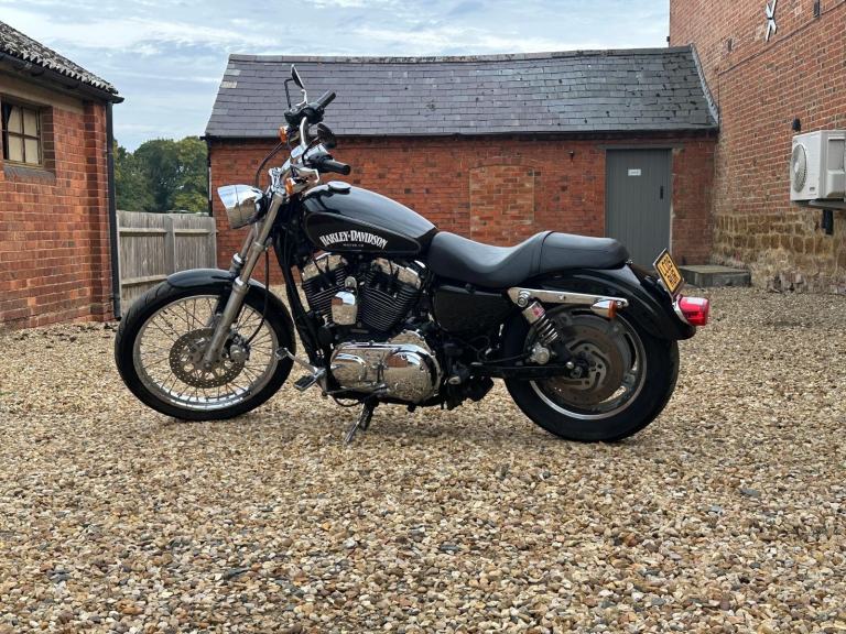 2007 Harley-Davidson Sportster XL 1200 C Custom Sport. 