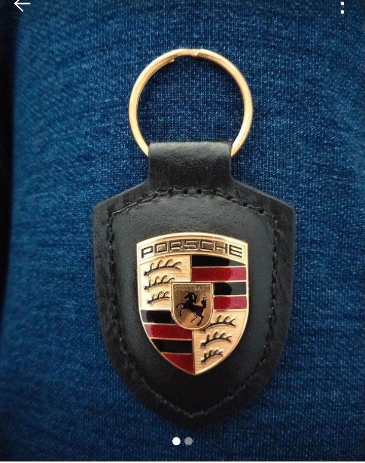 Porsche keyring 