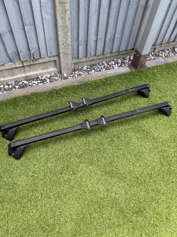 Halfords roof bars 
