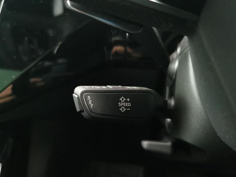 2021 Audi e-tron 300kW 55 Quattro 95kWh Black Edition 5dr Auto ESTATE ELECTRIC Automatic