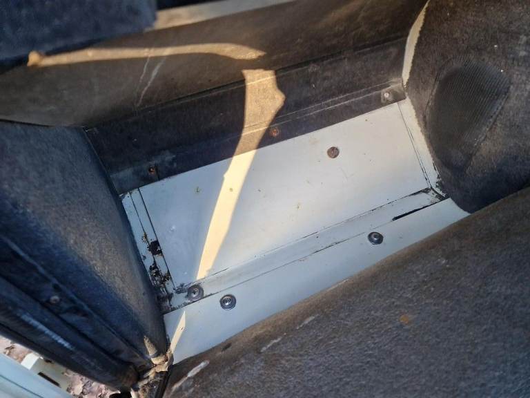 1990 Land Rover Defender 110 3.5 County Station Wagon Petrol Manual (134 bhp) V8 3500cc SUV Petro...