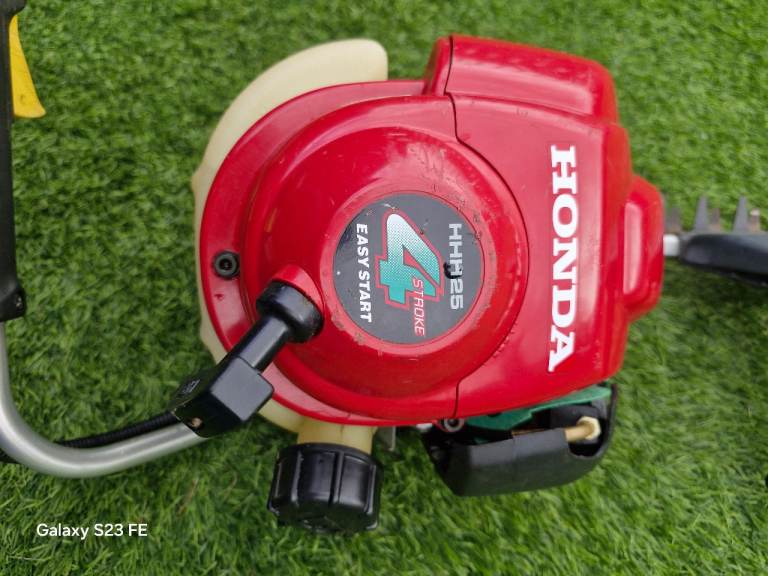 Honda hhh25 hedge trimmer