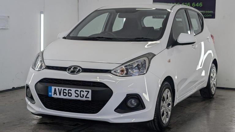 2016 Hyundai i10 1.0 SE 5dr HATCHBACK PETROL Manual