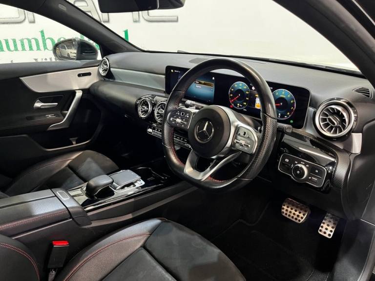 2018 Mercedes-Benz A-Class 1.3 A200 AMG Line (Premium) Hatchback 5dr Petrol 7G-DCT Euro 6 (s/s) (...